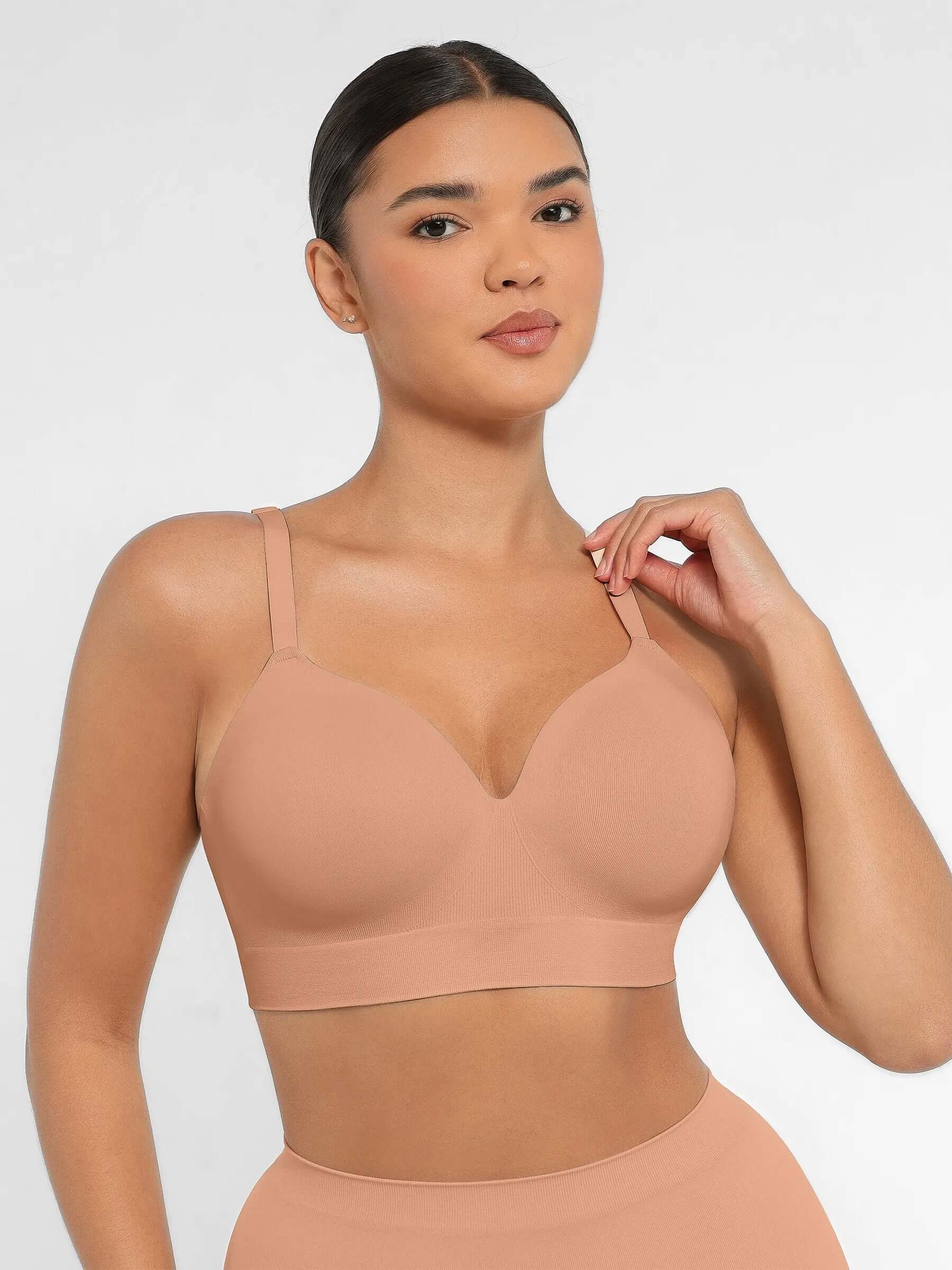 Embrace™ The Wireless Push-Up Bra That Lifts Your Shape & Confidence