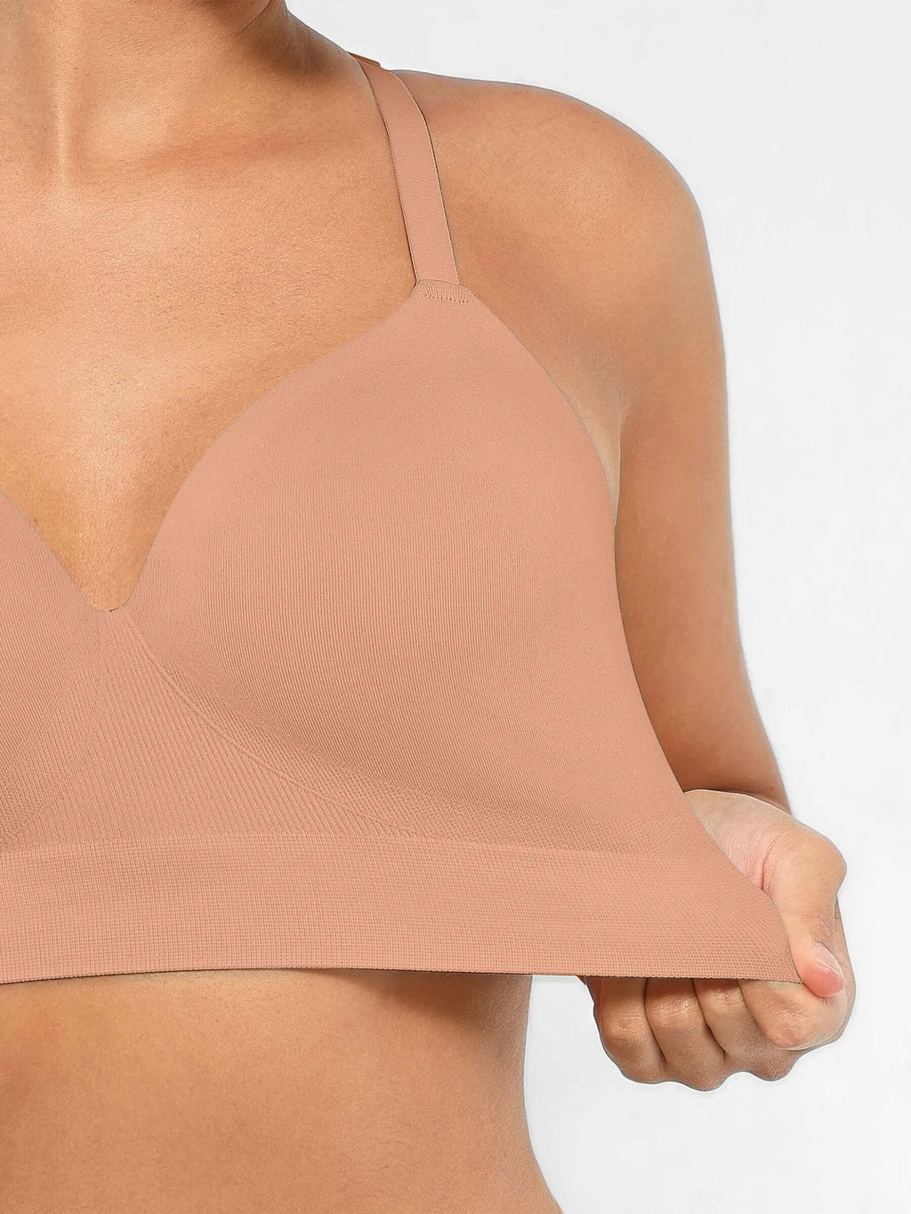 Embrace™ The Wireless Push-Up Bra That Lifts Your Shape & Confidence
